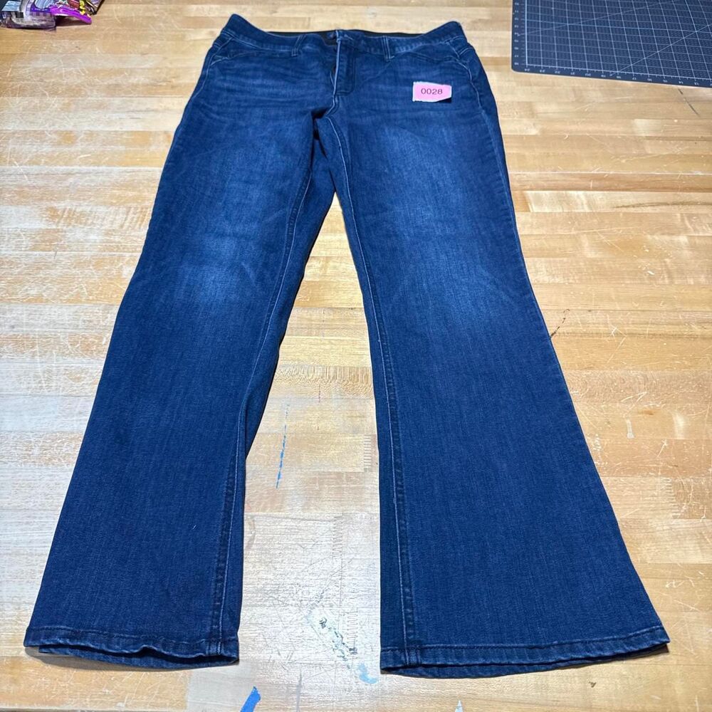 Democracy Women's Blue and Navy Jeans